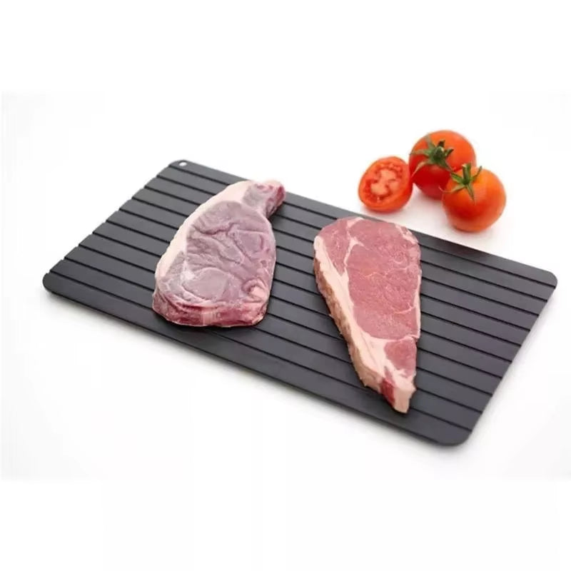 Effortless Thawing with the Aluminum Alloy Rapid Defrosting Tray - Perfect for Steak, Fish, Fruits, and Meat!